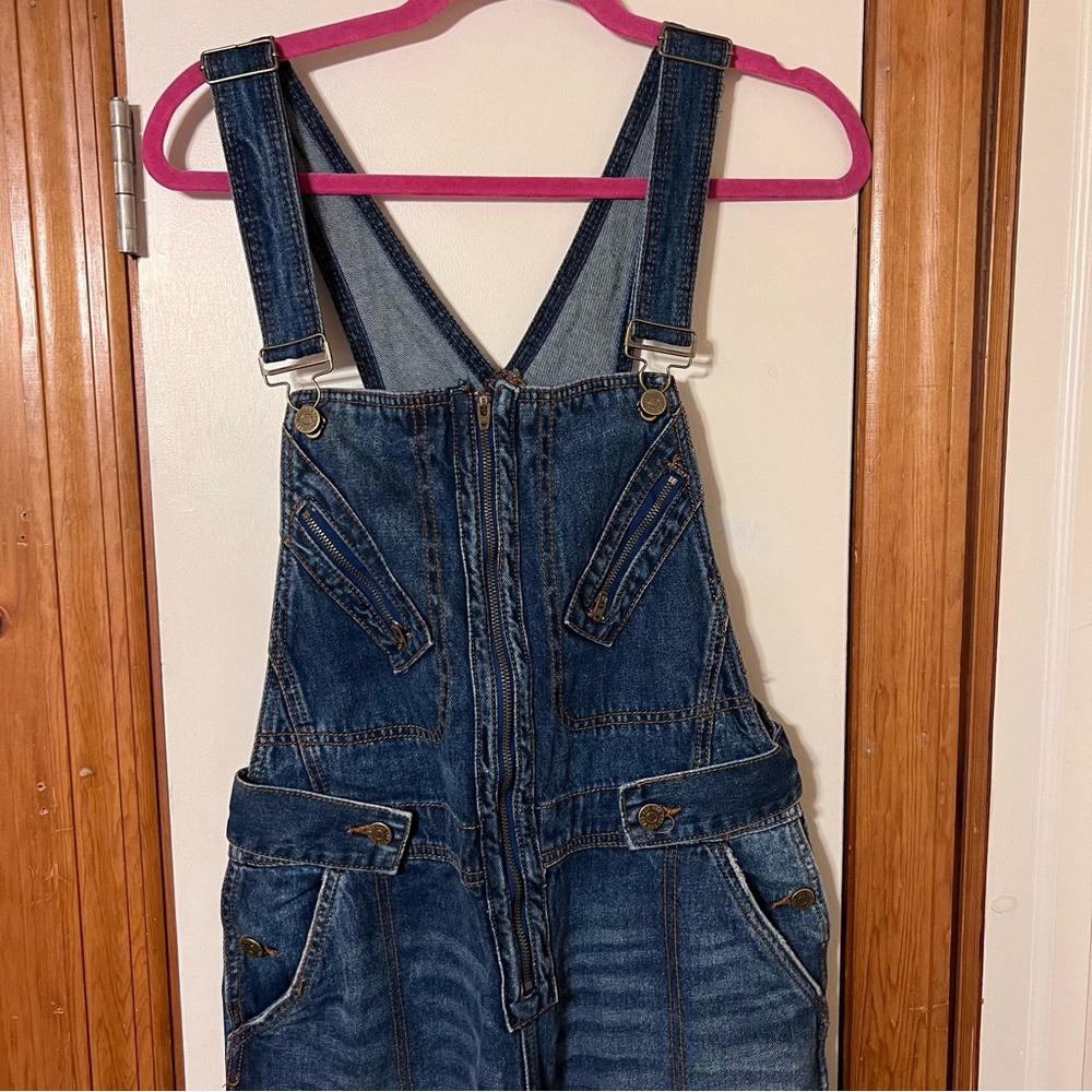 Urban Outfitters BDG Overalls M